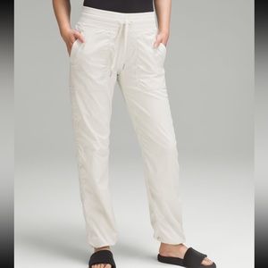 Lululemon Dance Studio MR Pant